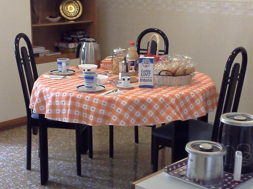 Maison Di Biancaneve روما الغرفة الصورة